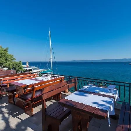 Santo Apartment Bol